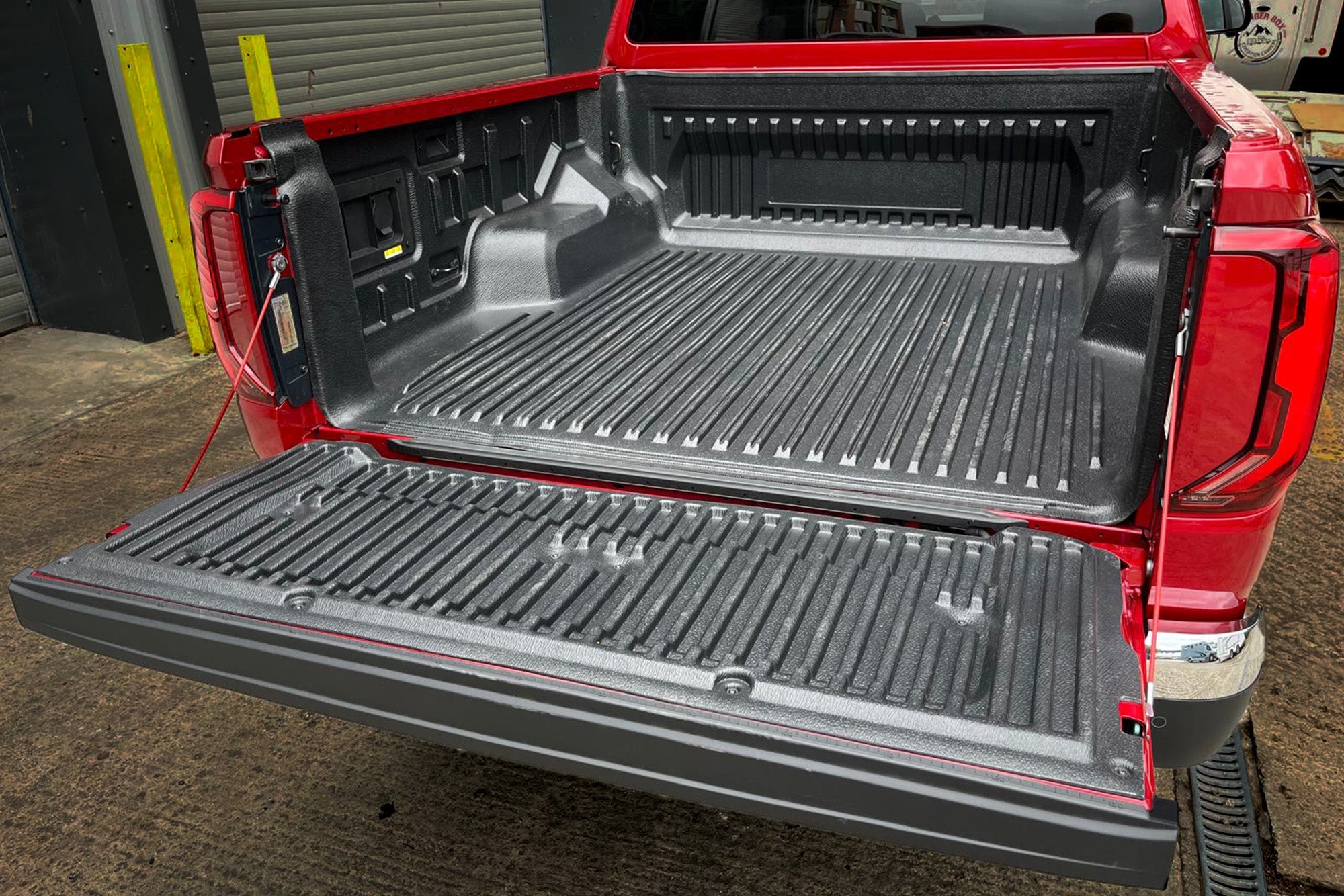 Ford Ranger 2023+ Load Bed Liner - Under Rail – Next-Gen Ranger UK