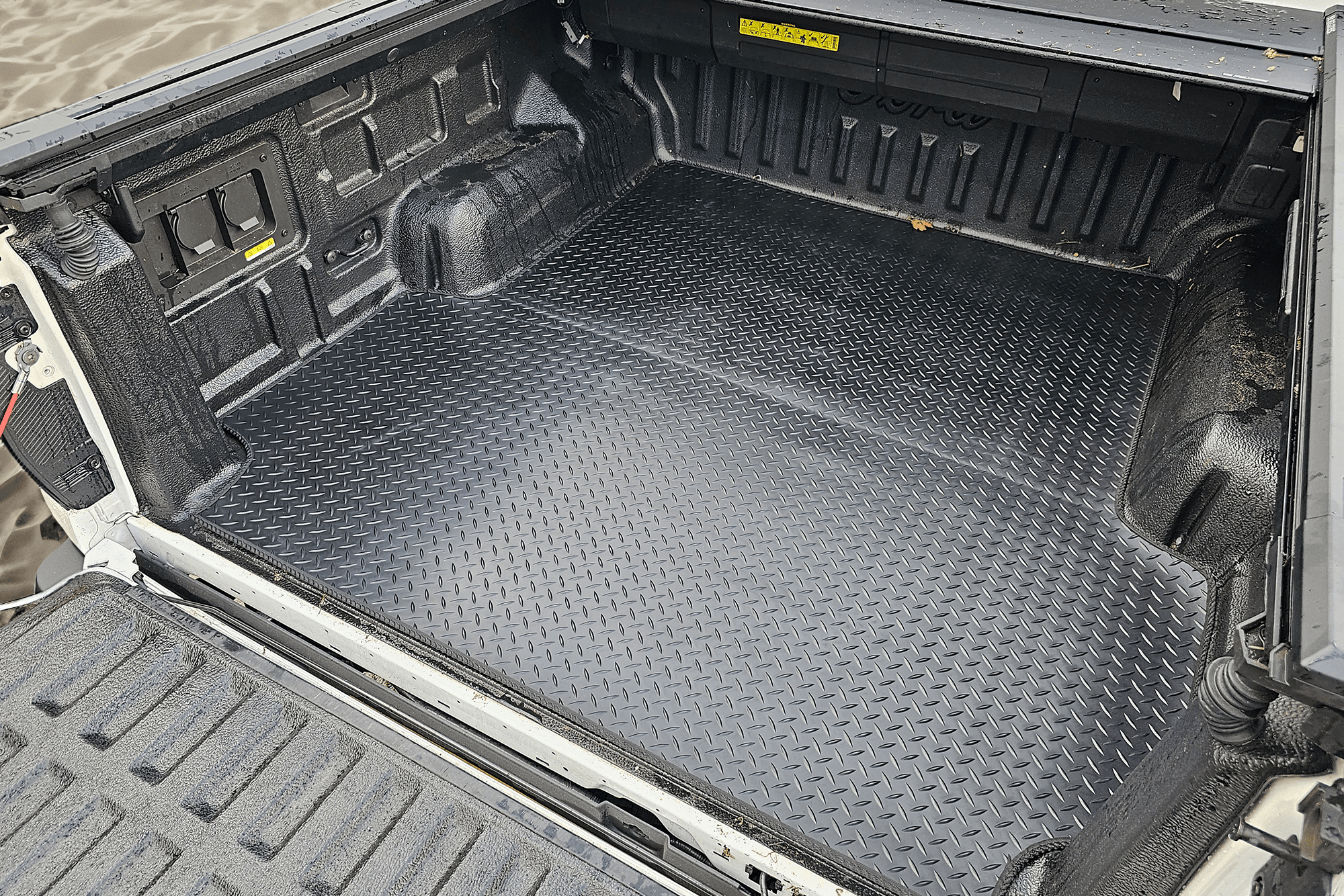 Ford Ranger 2023+ (PHEV Only) Rubber Load Bed Liner Boot Mat - Next - Gen Ranger UK