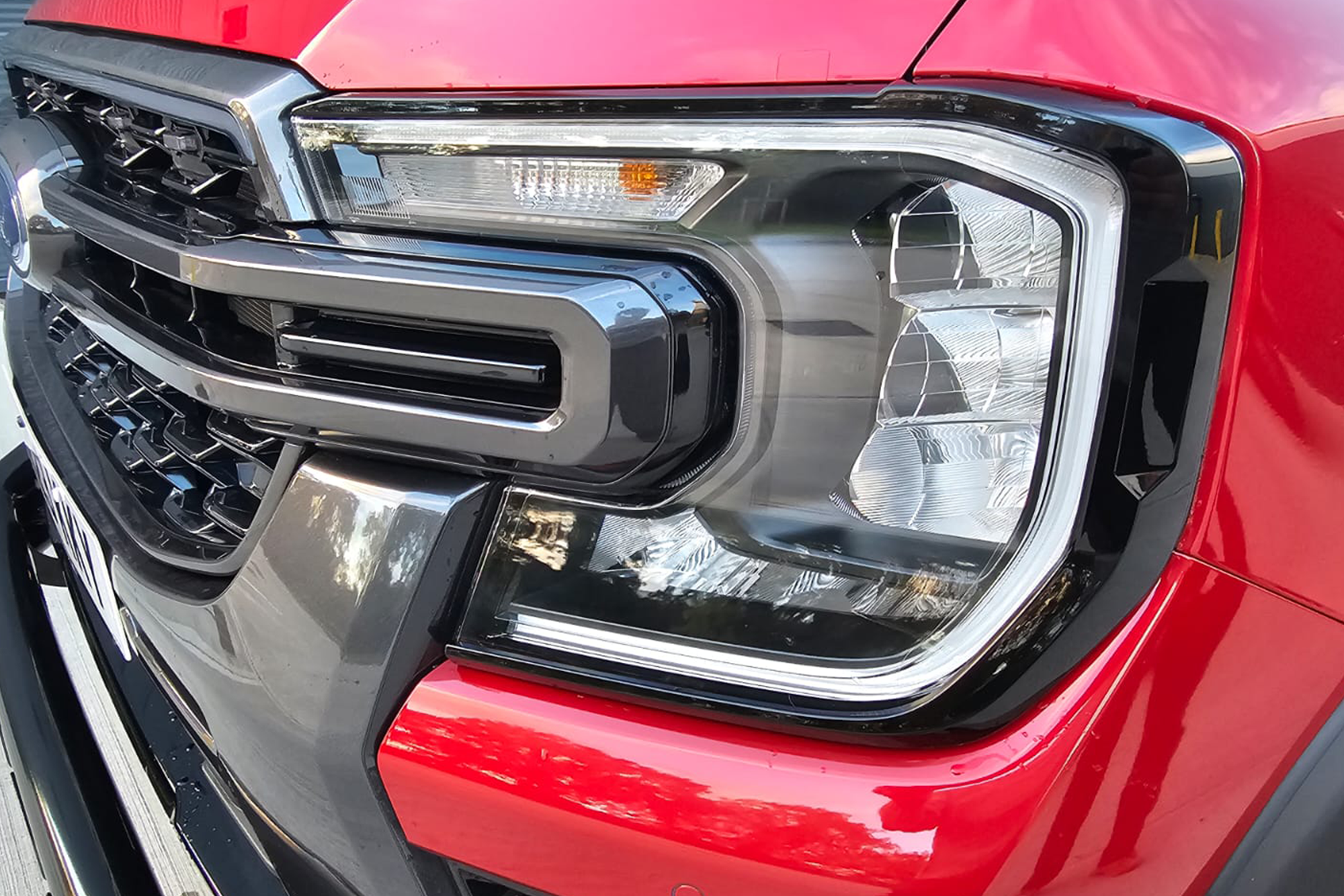 Ford Ranger 2023+ V2 Head Light Guards