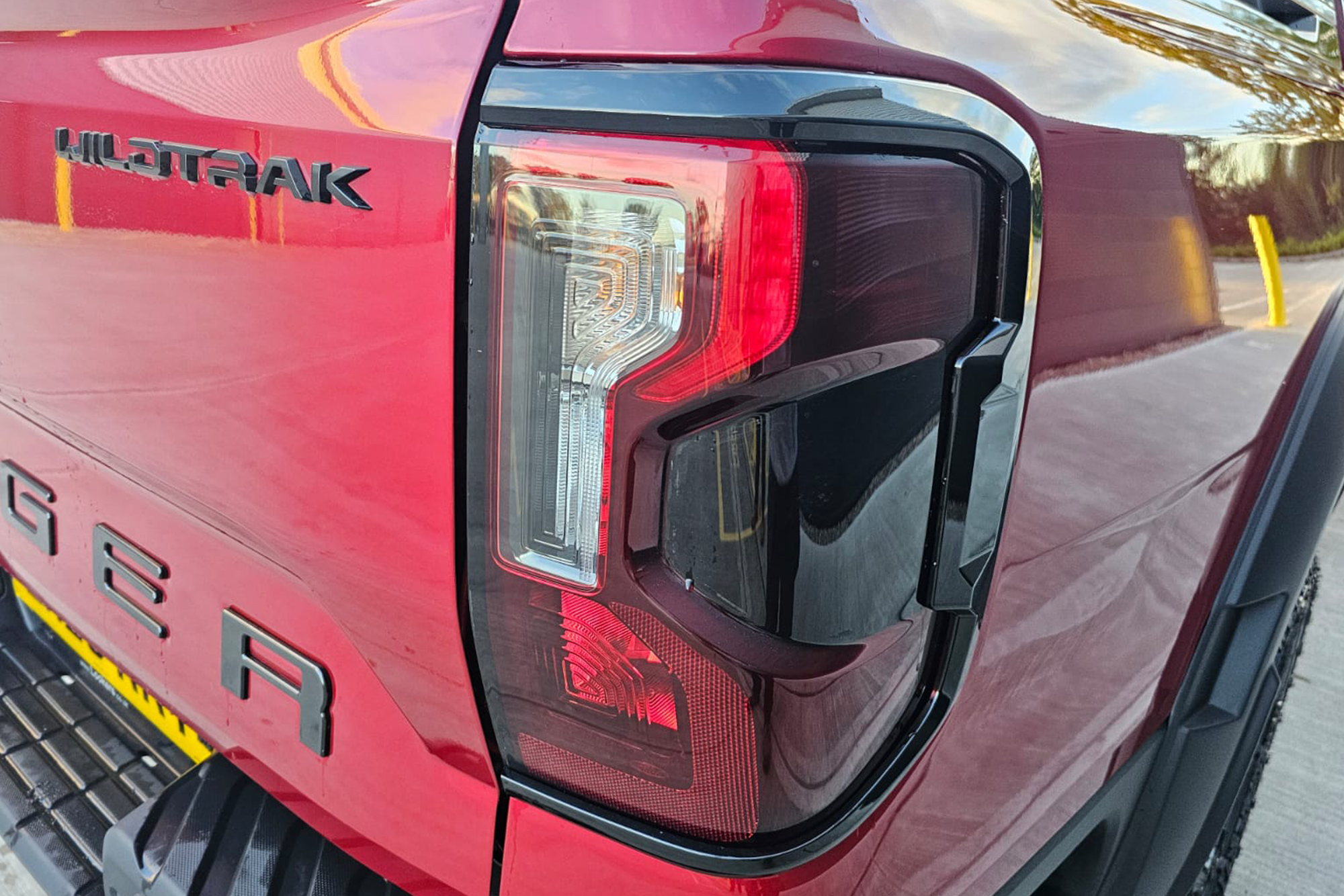 Ford Ranger 2023+ V2 Tail Light Guards