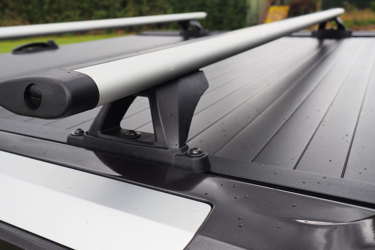 Shutter Cross Bar Roller Shutter Cross Bars - Silver – Next-Gen Ranger UK