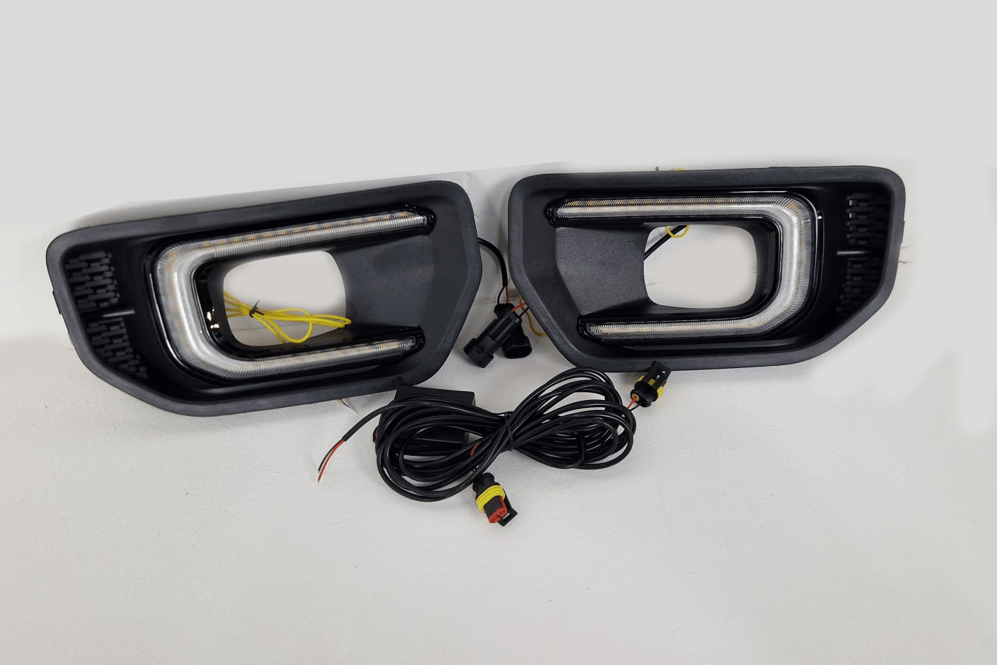 Ford Ranger 2023+ Fog Light Surrounds With DRLs /Indicators (NOT Wildtrak) - Next-Gen Ranger UK