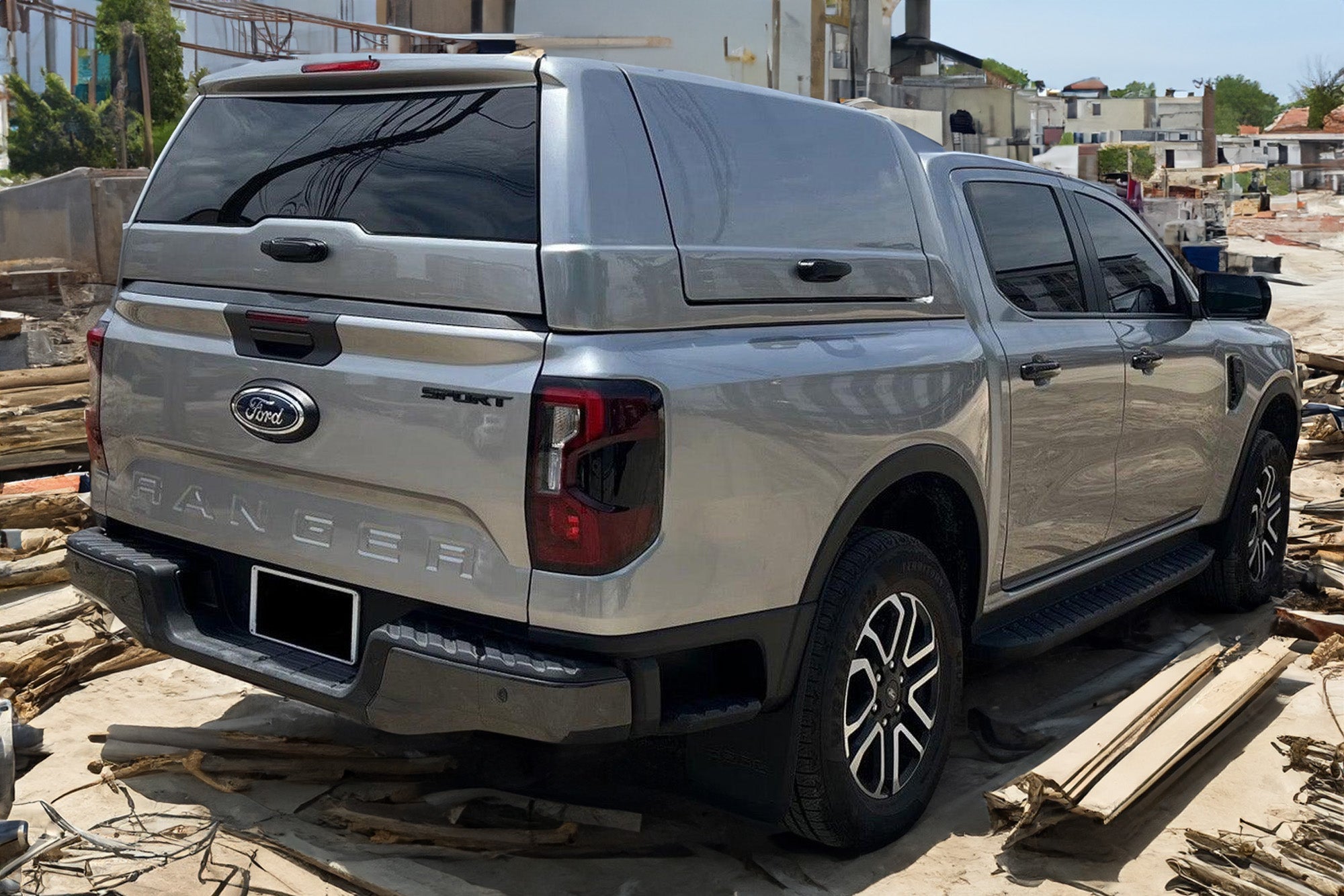 Ford Ranger 2023+ Ridgeback Max V2 Hardtop - Gullwing Sides – Next-Gen ...
