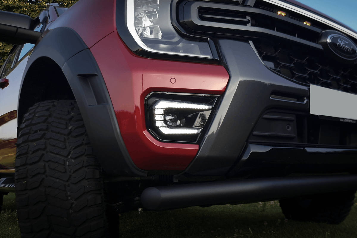 Ford Ranger Wildtrak 2023+ Fog Light Surrounds With DRLs /Indicators - Next-Gen Ranger UK